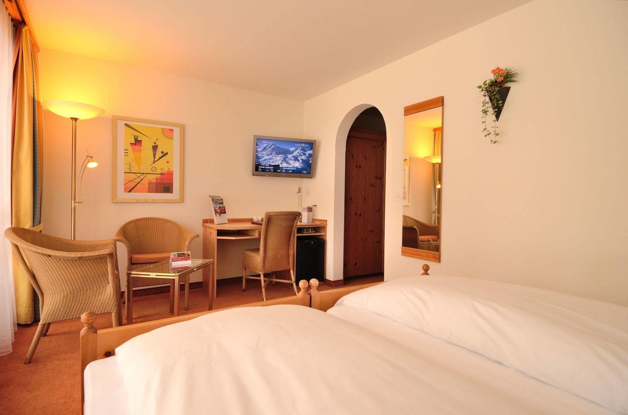 Sunstar Hotel Флимс Экстерьер фото